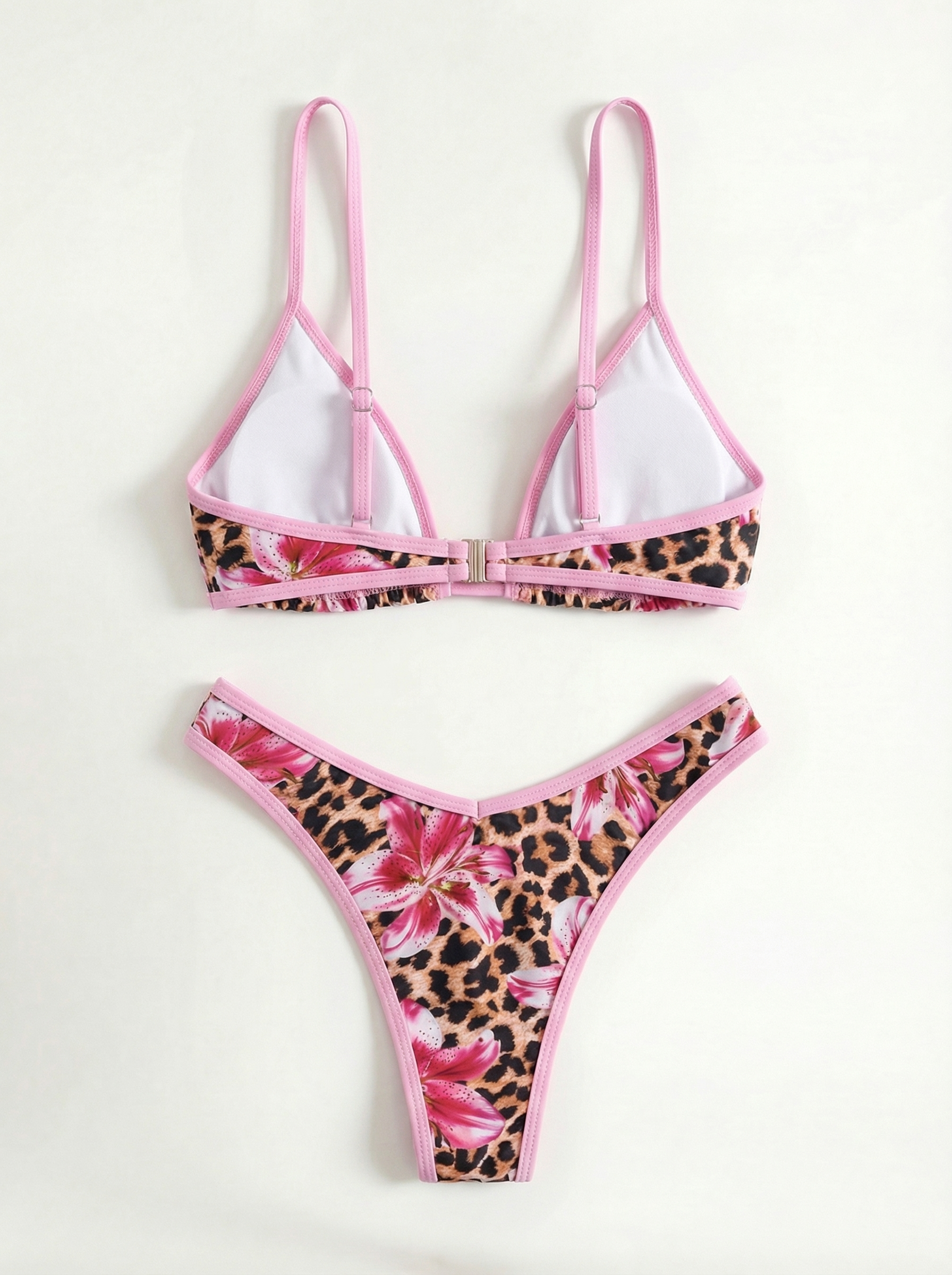 LWOVA i Tropic Leo